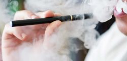 Чим небезпечні електронні сигарети для підлітків – думка лікаря